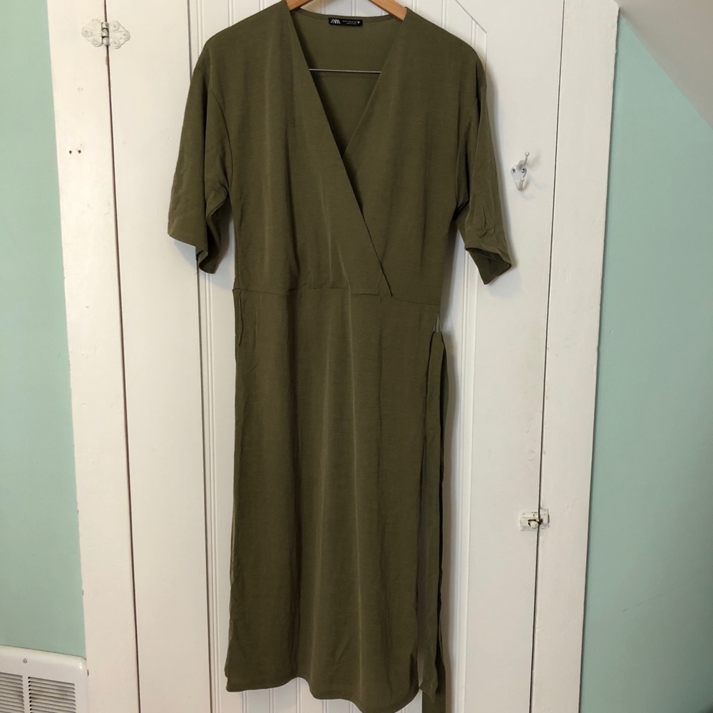 Zara Wrap Dress Size Small